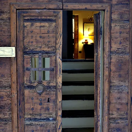 Porta Del Tempo فندق 3*